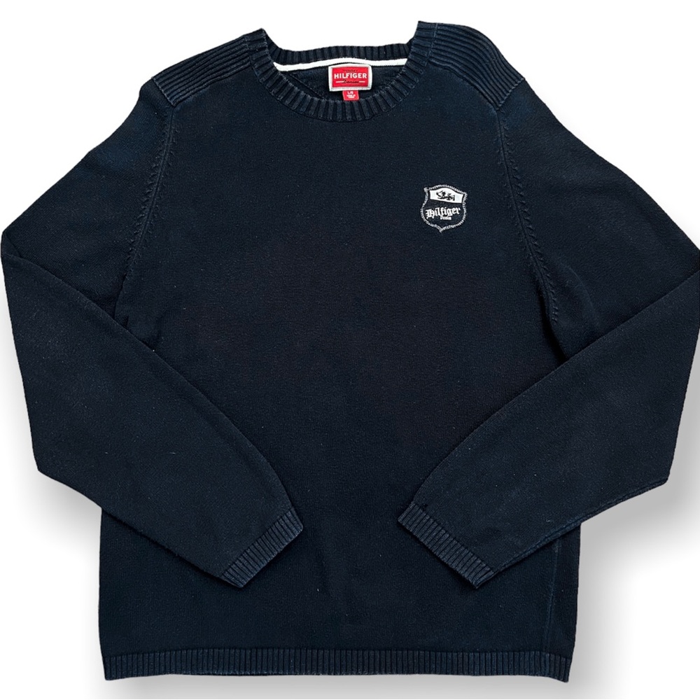 Large Vintage Navy Tommy Hilfiger Long-Sleeve 
Crewneck